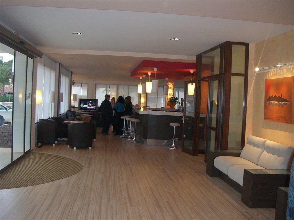 Bay Hotel Roses Kültér fotó