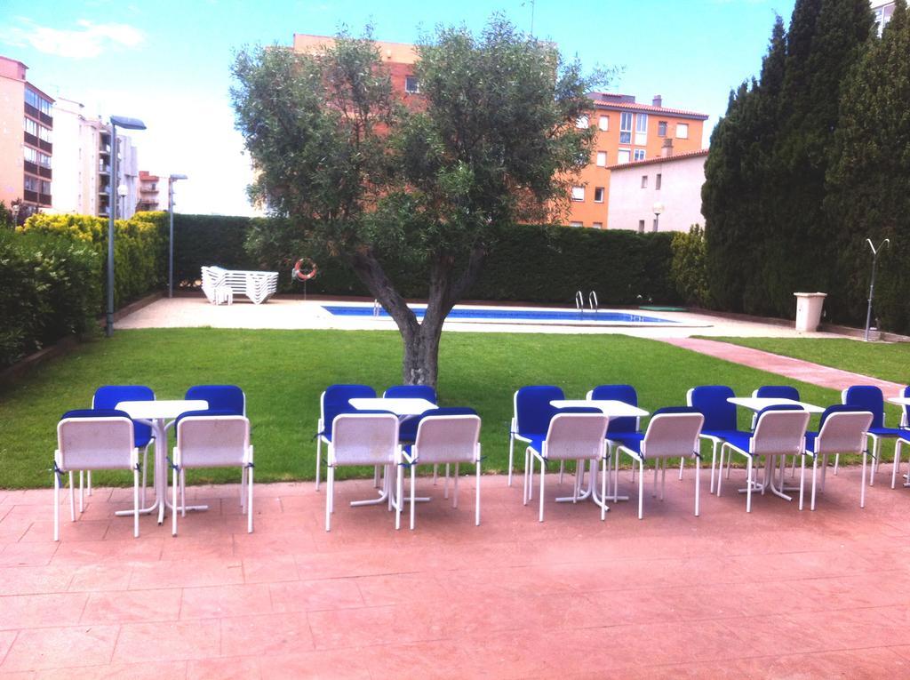 Bay Hotel Roses Kültér fotó